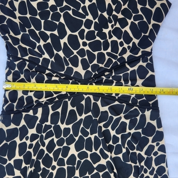 Enfocus Studio Sleeveless Black and Tan Dress size 6 - Picture 5 of 10